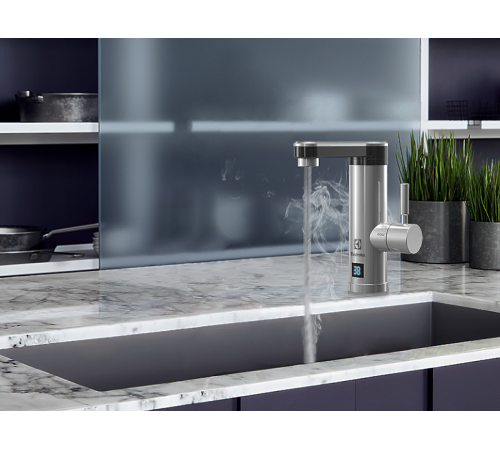 Водонагреватель проточный электрический Electrolux Taptronic S 3.3 кВт 1246477