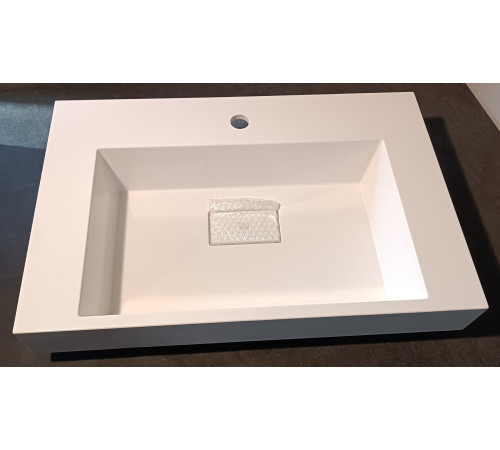 Раковина Aquaton Toledo 700х450х100 мм с отверстием под смеситель Tol.07.04.D