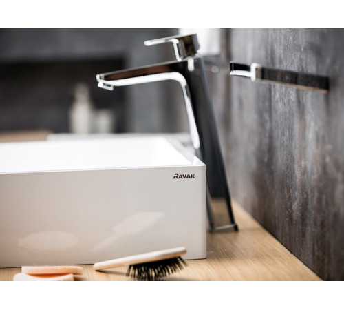 Смеситель для умывальника RAVAK 10° TD 015.00 высокий 333 мм без донного клапана X070091