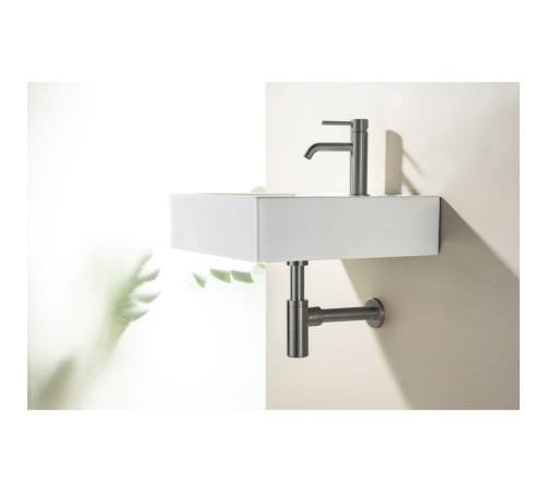 Сифон для раковины Aquatek оружейная сталь AQ6012BGM