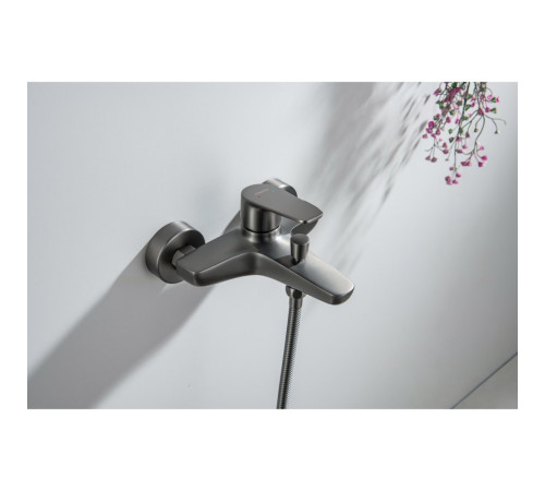 Смеситель для ванны AQUATEK БЕТТА оружейная сталь AQ1140BGM