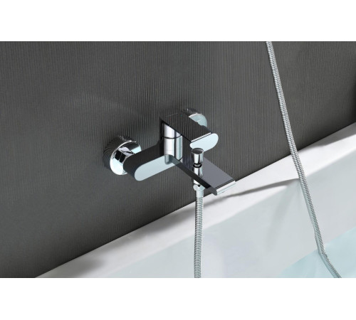 Смеситель для ванны Aquanet ЛИРА хром AQ1440CR