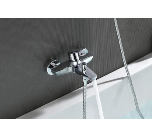 Смеситель для ванны AQUATEK БЕТТА хром AQ1140CR