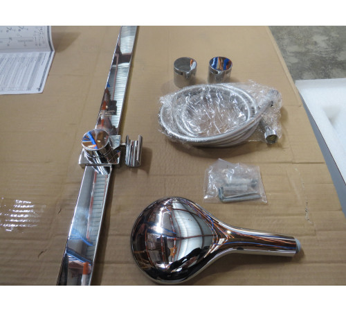 Душевая стойка Bossini Syncronia хром DD3002.030_УЦ