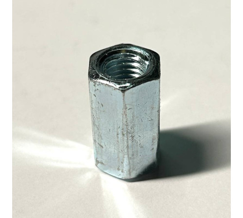 Гайка соединительная Duim M8 864C0800