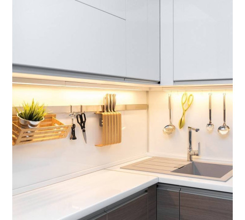 Комплект с лентой светодиодной Apeyron Electrics 10-27