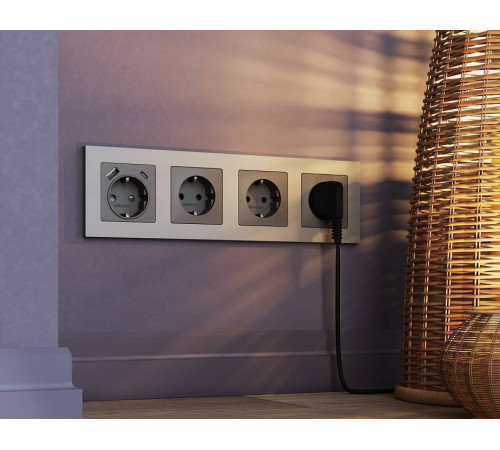 Рамка на 3 поста Ambrella Volt Techno AF220503