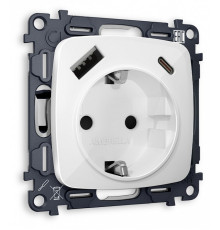 Розетка с заземлением и 2хUSB type A и C, без рамки Ambrella Volt MO MO110010