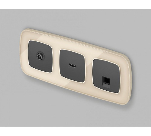 Розетка Ethernet RJ-45 и со шторками, без рамки Ambrella Volt OMEGA MO912005