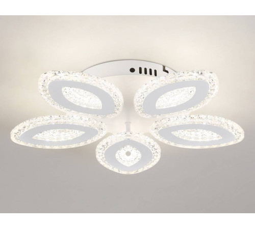 Потолочная люстра Ambrella Light FA FA4015