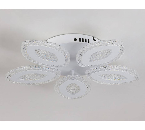 Потолочная люстра Ambrella Light FA FA4015