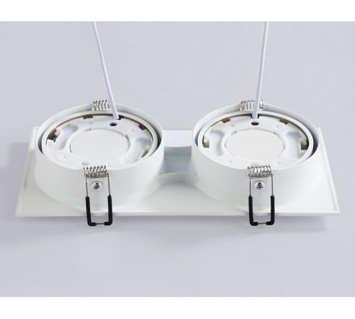 Встраиваемый светильник Ambrella Light TN TN52234