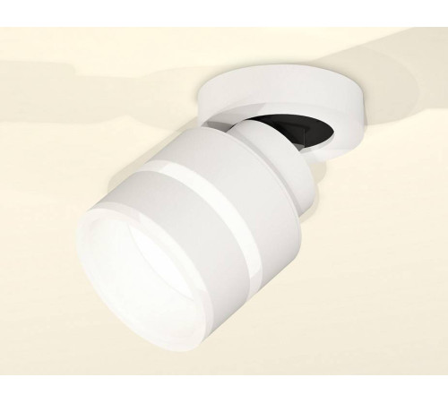 Спот Ambrella Light XM XM8101024