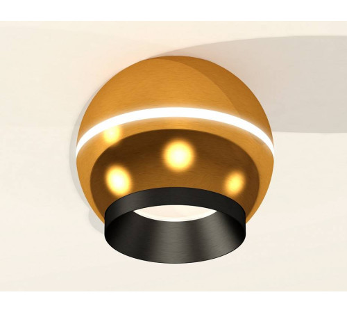 Накладной светильник Ambrella Light XS XS1105001