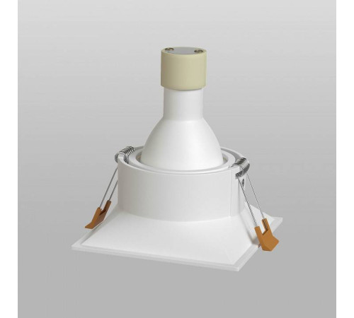 Встраиваемый светильник Elektrostandard Punto a065472