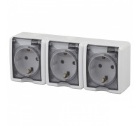 Розетка тройная с заземлением и со шторками, с крышкой Эра Эра Эксперт 11-2406-01