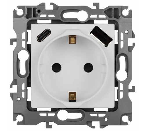 Розетка с заземлением и со шторкой и 2хUSB, без рамки Эра Эра 12 12-4108-01М