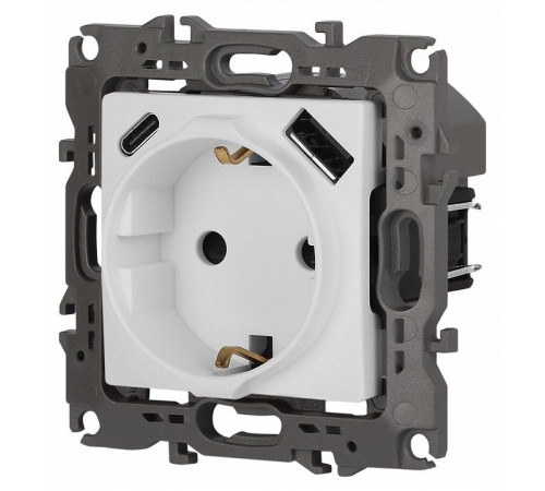 Розетка с заземлением и со шторкой и 2хUSB, без рамки Эра Эра 12 12-4108-01М