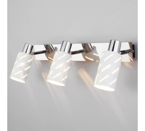 Бра Eurosvet Fente 20090/3 белый/хром
