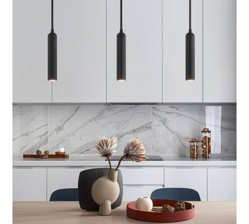 Светильник на штанге Eurosvet Pacific 50255/1 черный