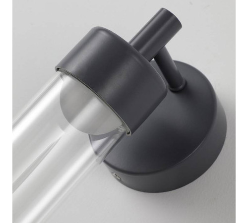 Бра Favourite Outdoor 4703-1W