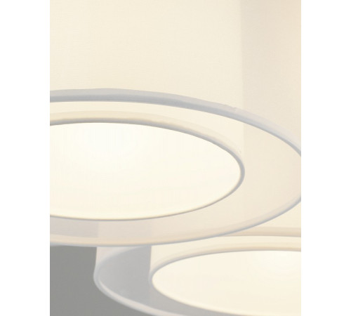 Потолочная люстра Moderli Massa V11397-3C