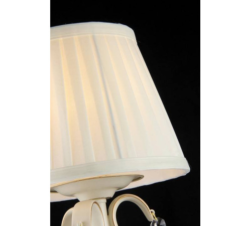 Настольная лампа Maytoni Brionia ARM172-01-G