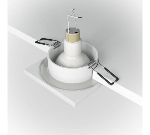 Встраиваемый светильник Maytoni Stark DL083-01-GU10-SQ-W