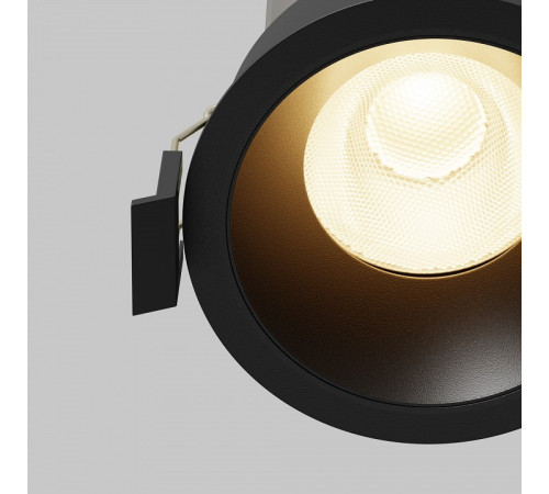 Встраиваемый светильник Maytoni DL117-15W-3K-B