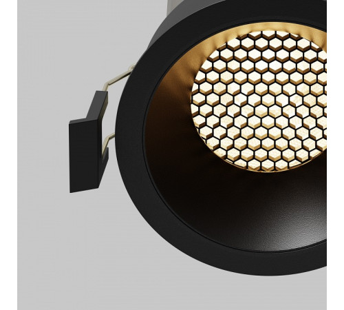 Встраиваемый светильник Maytoni DL117-15W-3K-B