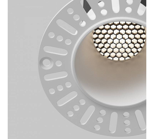 Встраиваемый светильник Maytoni Dip DL120-10W-4K-TRS-W