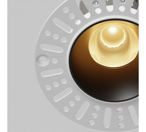Встраиваемый светильник Maytoni DL124-10W-2.7K-TRS-B
