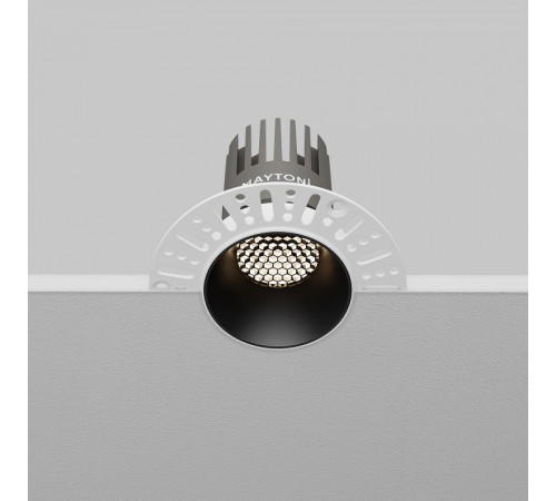 Встраиваемый светильник Maytoni DL124-10W-4K-TRS-B