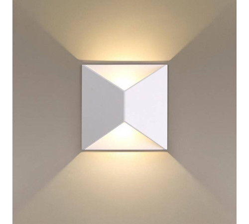 Накладной светильник Odeon Light Tibro 3909/10WL