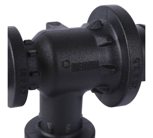 Тройник REHAU RAUTITAN PX 25-16-16 с уменьшенным боковым и торцевым проходом 11600821001