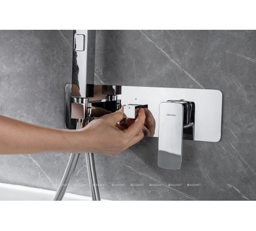 Смеситель для ванны Allen Brau INFINITY встраиваемый излив 195 мм хром 5.21007-00