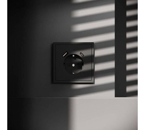 Розетка с заземлением и со шторкой и 2хUSB type A и C, без рамки Voltum S70 VLS040508