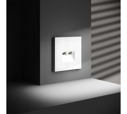 Розетка двойная Ethernet RJ-45 без рамки Voltum S70 VLS060201