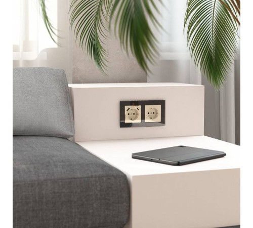 Розетка с заземлением, без рамки Werkel Айвори акрил W1171043