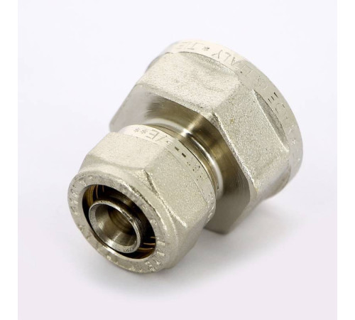 Муфта обжимная никелированная Tiemme 16x3/4 ВР 1600035