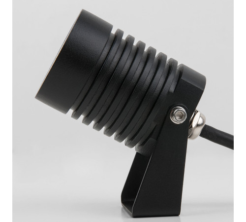 Ландшафтный светодиодный поворотный светильник Landscape IP54 043 FL LED черный