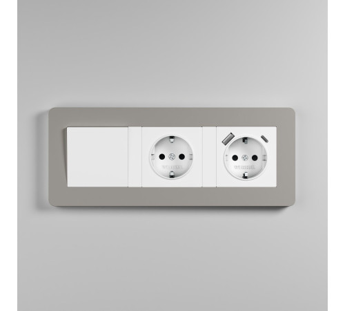 Рамка из поликарбоната на 3 поста Split дымчатый/белый, soft-touch W0033067