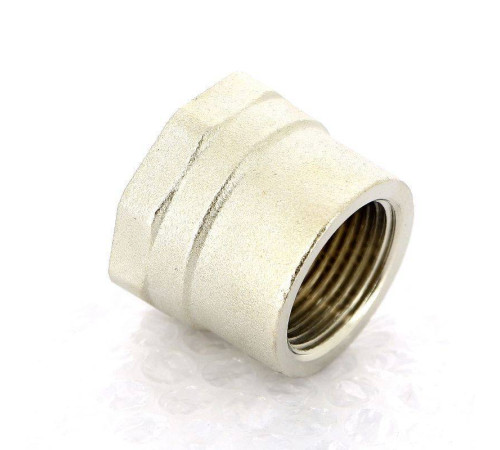 Муфта латунная Uni-Fitt 1 1/4 дюйма ВР-ВР 602G5500