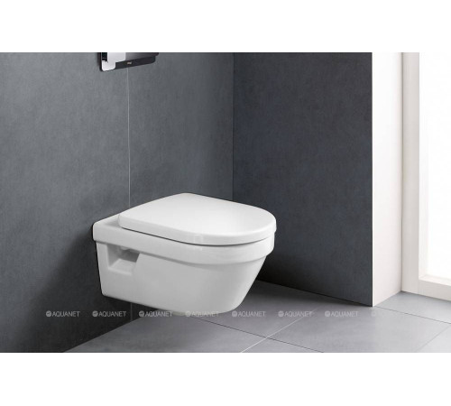 Унитаз подвесной Villeroy & Boch Architectura 370x530 мм с сиденьем 5684HR01