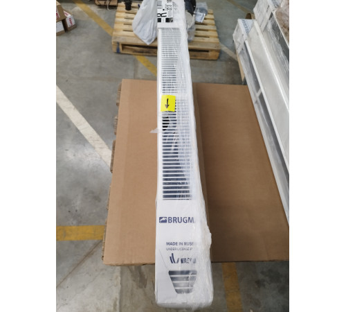 Радиатор стальной панельный Brugman Profil-V FEV 22 300x1000 мм нижнее подключение RAL 9016 FEV220301001UBY/001