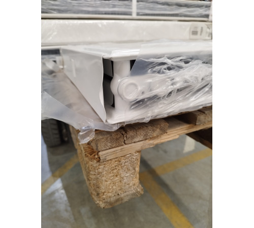 Радиатор стальной панельный Brugman Profil-V FEV 22 500x600 мм нижнее подключение RAL 9016 FEV220500601UBY/001