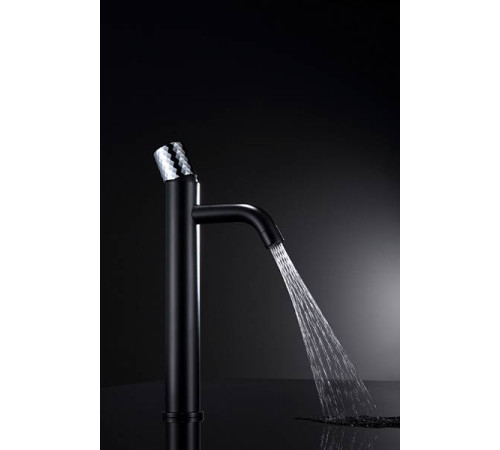 Смеситель для раковины Boheme Stick Black Diamond Chrome 121-BCR