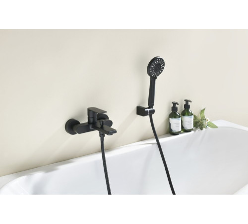 Смеситель для ванны с душевым набором Aquanet ЛИРА 3jet матовый черный AQ1449MB