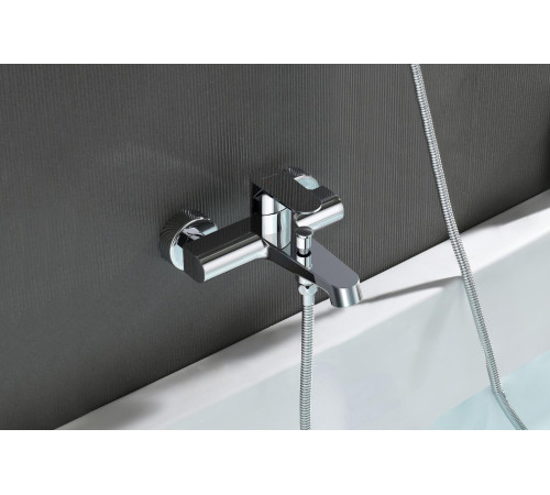 Смеситель для ванны Aquanet Oberon AQ1240CR