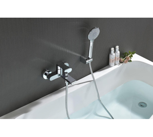 Смеситель для ванны с душевым набором Aquanet ЛИРА 3jet хром AQ1449CR